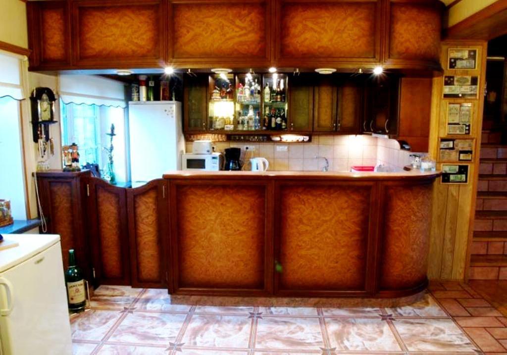 Urusel Guesthouse Талин Екстериор снимка